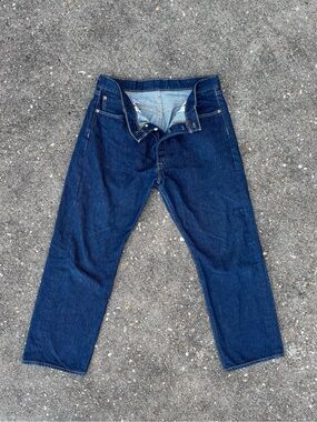 Classic Men's Dark Blue Straight-Leg Jeans